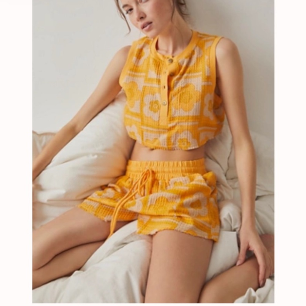 Free people lazy daisy short set